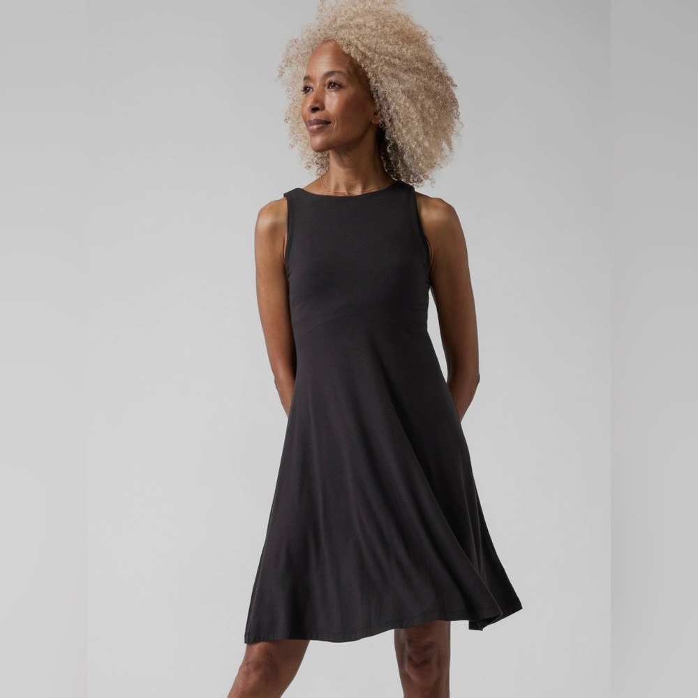 Athleta Santorini Thera Dress, Black, S